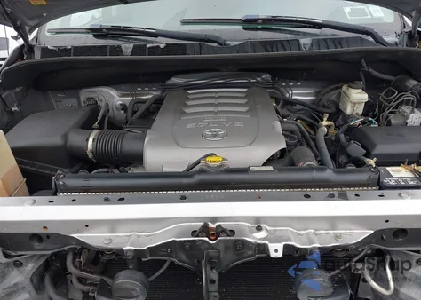 2010 Toyota Tundra Grade 5.7L V8 из США, поврежденный, VIN 5TFDY5F19AX151631